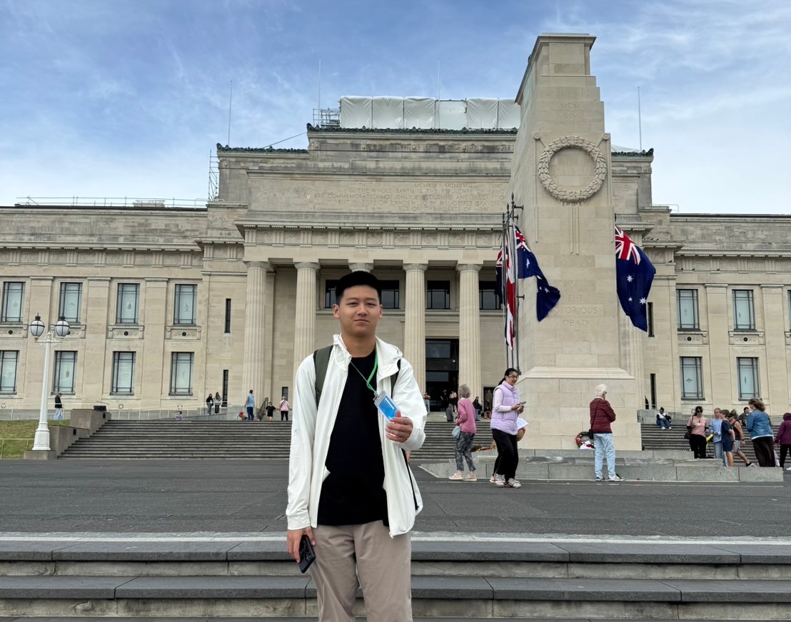 โรงเรียนสาธิต มพ. ขอแสดงความยินดีกับนักเรียน ที่ได้รับทุนสนับสนุนจากมูลนิธิโครงการนักเรียนแลกเปลี่ยนวัฒนธรรมและภาษาประเภท J1 ประจำประเทศสหรัฐอเมริกา ภายใต้การดำเนินงานของศูนย์แนะแนวศึกษาต่อต่างประเทศสเต็ป ฟอร์เวิร์ด เอ็ดดูเคชั่น ไทยแลนด์