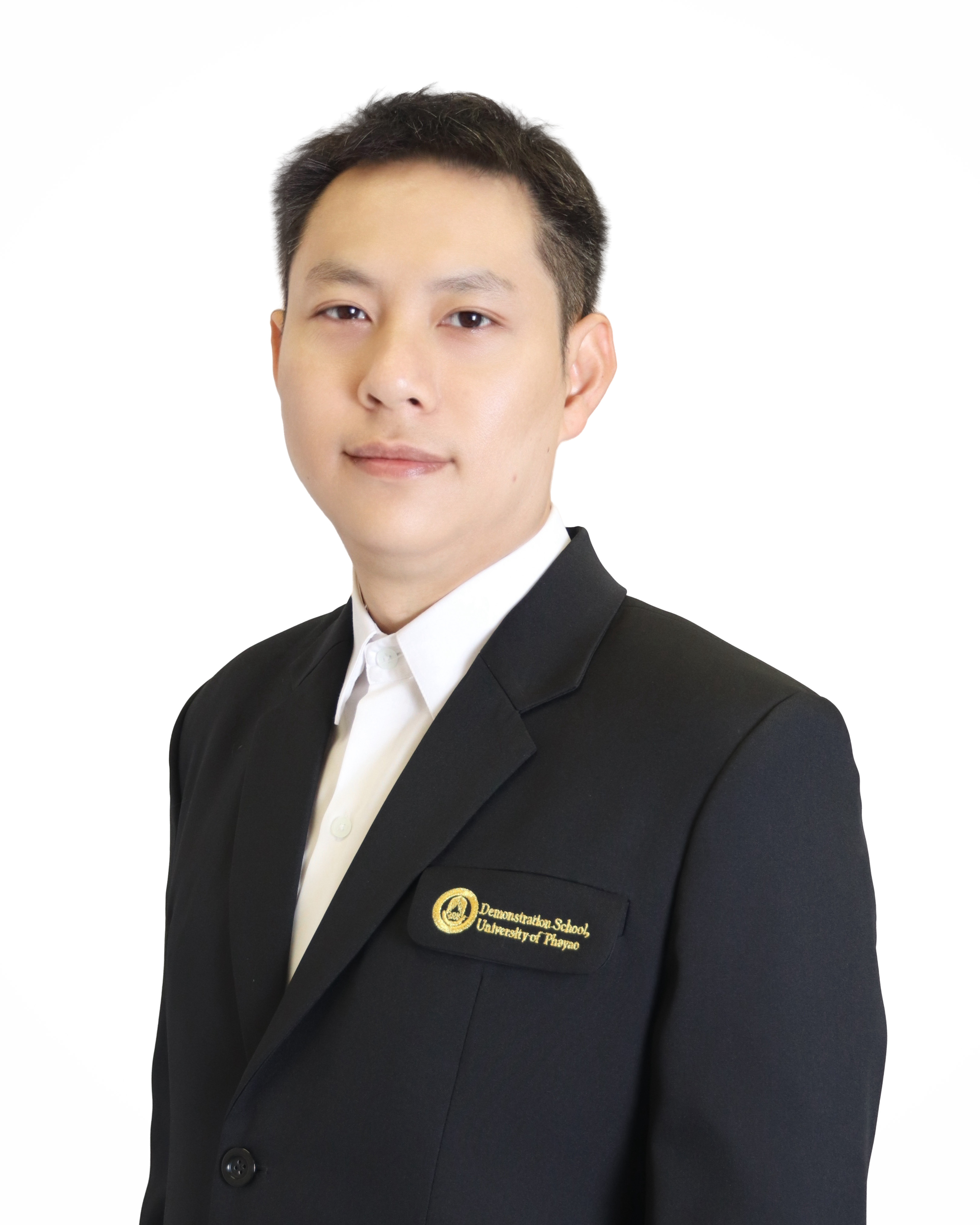 ผศ.ดร. ชนม์เจริญ ชัยรัตน์สิริพงศ์